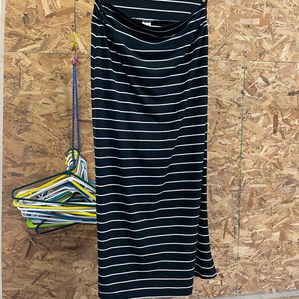 Faded Glory black and white striped Maxi Skirt